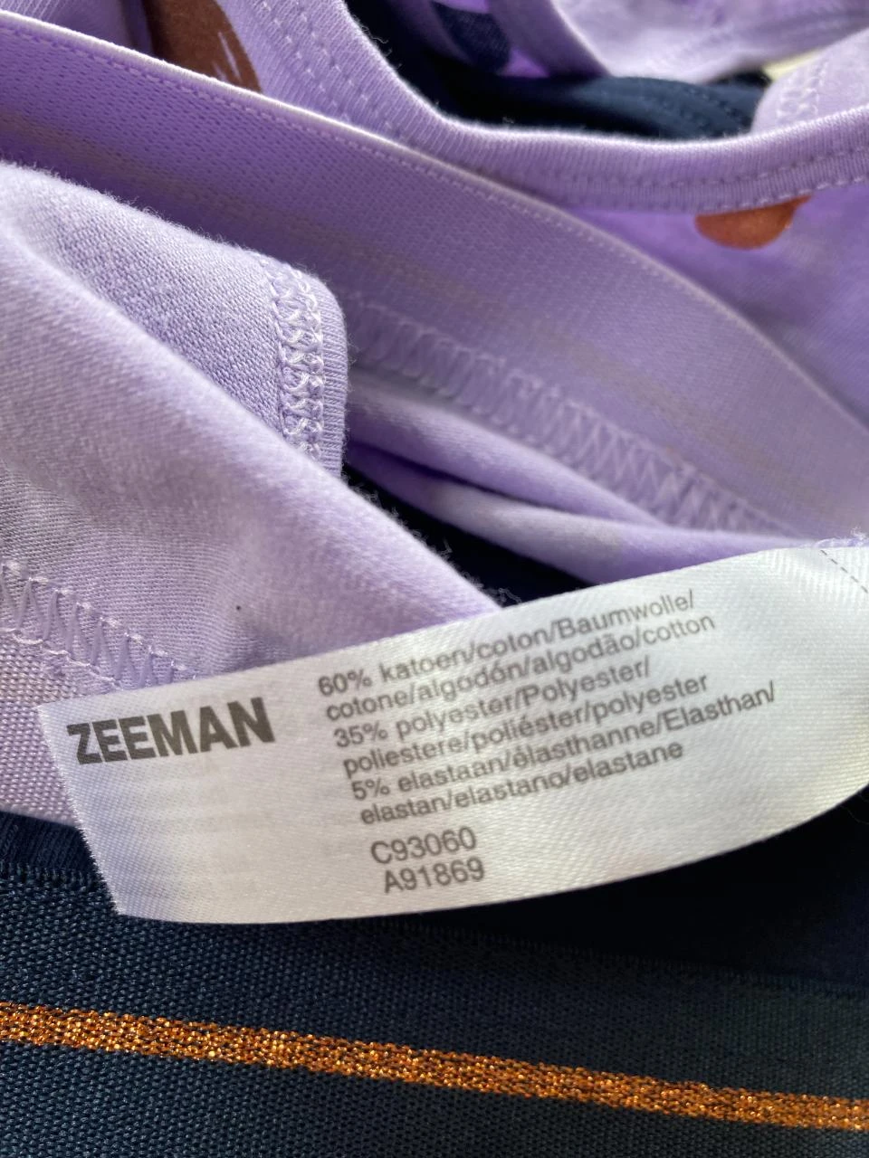 Set van 2 nieuwe Zeeman bh's 9-10 jaar – photo 6